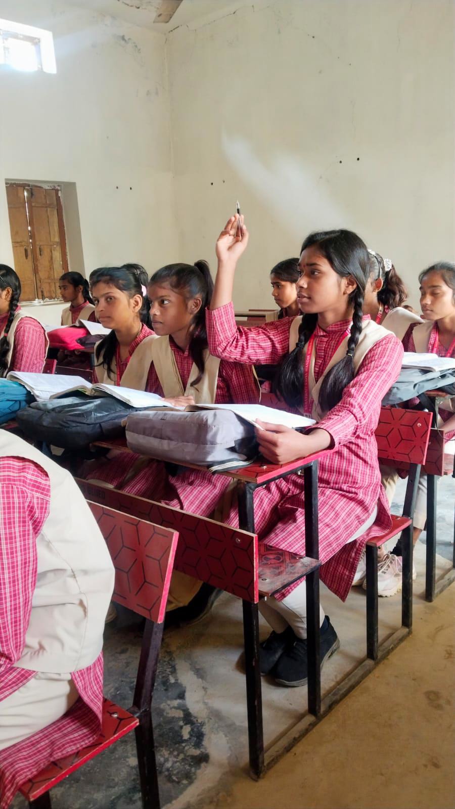 gallery-3 girl raising hand